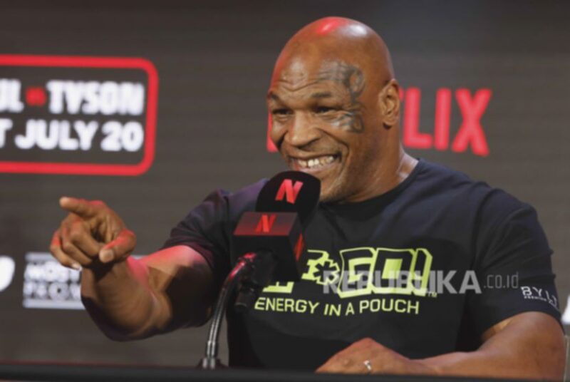 Mike Tyson: Penjara, Hidayah, dan Transformasi Si Leher Beton