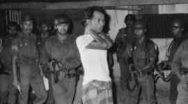 Misteri Foto Tersembunyi Ungkap Fakta Pawai PKI dan Dua Jenazah 1965