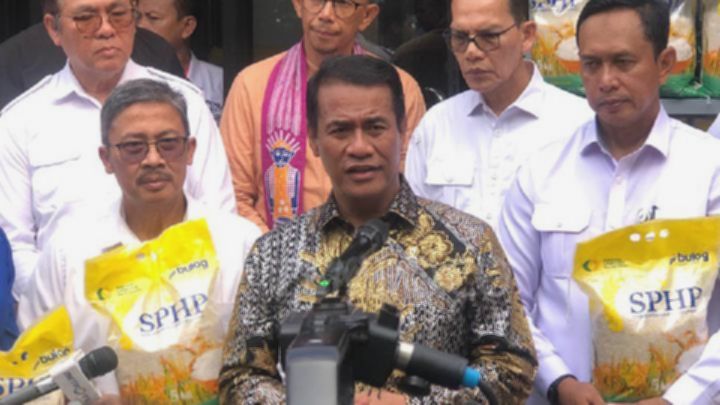 Stok Beras Melimpah, Puluhan Ribu Ton Terbuang Sia-sia!
