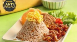 Nasi Uduk Beras Merah: Resep Sarapan Sehat, Energi Padat!