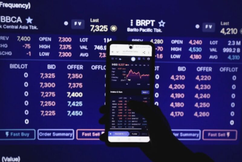 Chengdong Terus Jual Saham BUMI: Apa Dampaknya Bagi Investor?
