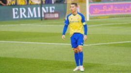 Ronaldo Ukir Gol Ke-950: Al Nassr Taklukkan Al Hazm!
