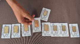 Emas Antam Sentuh Rekor! Harga Tembus Rp 2,4 Juta