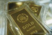 Emas Terbang Tinggi: Harga Diprediksi Sentuh Rekor Baru November 2025!