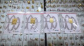 Harga Emas Hari Ini: Antam Turun, Galeri24 Justru Meroket!