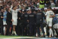 El Clasico Memanas: Alonso Redam Emosi, Madrid vs Barcelona Berbumbu Kartu!