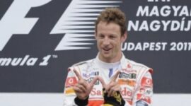 Jenson Button Gantung Helm: Akhir Era Setelah 25 Tahun!