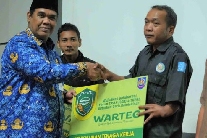Pemkab Tegal Luncurkan Gerakan Warteg untuk Tekan Kemiskinan Ekstrem (Setda)
