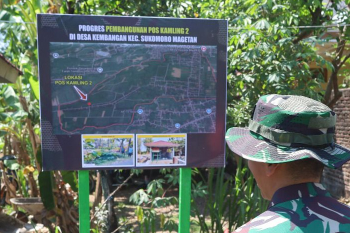 Satgas TMMD Bangun Poskamling di Magetan untuk Perkuat Keamanan Warga