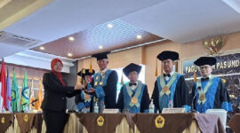 Sekretaris Disnakertrans Sumedang Raih Gelar Doktor, Angkat Strategi Quintuple Helix untuk Ketenagakerjaan