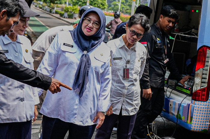 Uji Emisi di Kembangan: 128 Kendaraan Diperiksa, 13 Tidak Lulus Standar