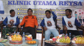 Warga Antusias Ikuti Baksos Sehat Bersama Bupati Lucky Hakim di Cikedung