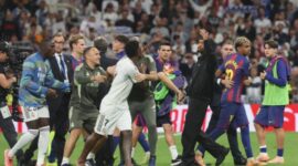El Clasico Berakhir Ricuh? Ruang Ganti Real Madrid Memanas!