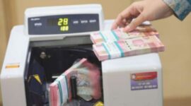 BBCA Terjungkal: Saham Bank Raksasa Lainnya Kompak Menguat!