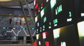 IHSG Anjlok: Analis Ungkap Dampak dan Strategi Investasi!