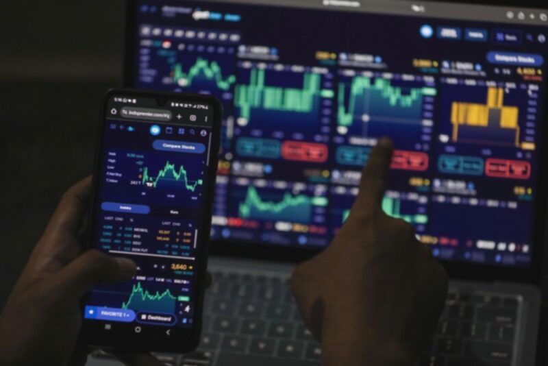 IHSG Anjlok: Asing Borong Saham BBCA dan ANTM!