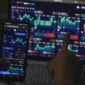 IHSG Anjlok: Asing Borong Saham BBCA dan ANTM!