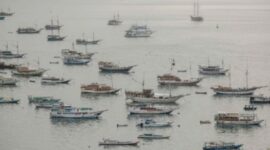 Labuan Bajo Diserbu 27 Kapal Pesiar: Apa Dampaknya?