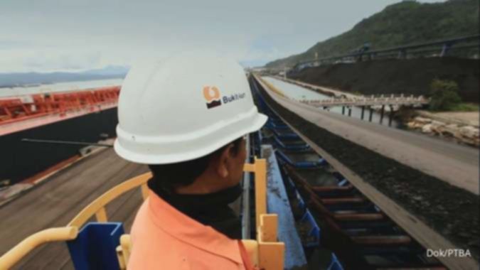 Kinerja Operasional Naik, Laba Bersih Bukit Asam Justru Menyusut?