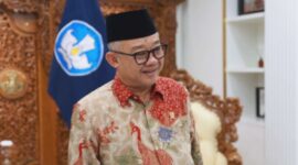 Kemendikdasmen Ungguli Kinerja Kabinet Prabowo-Gibran? Ini Hasil Survei!